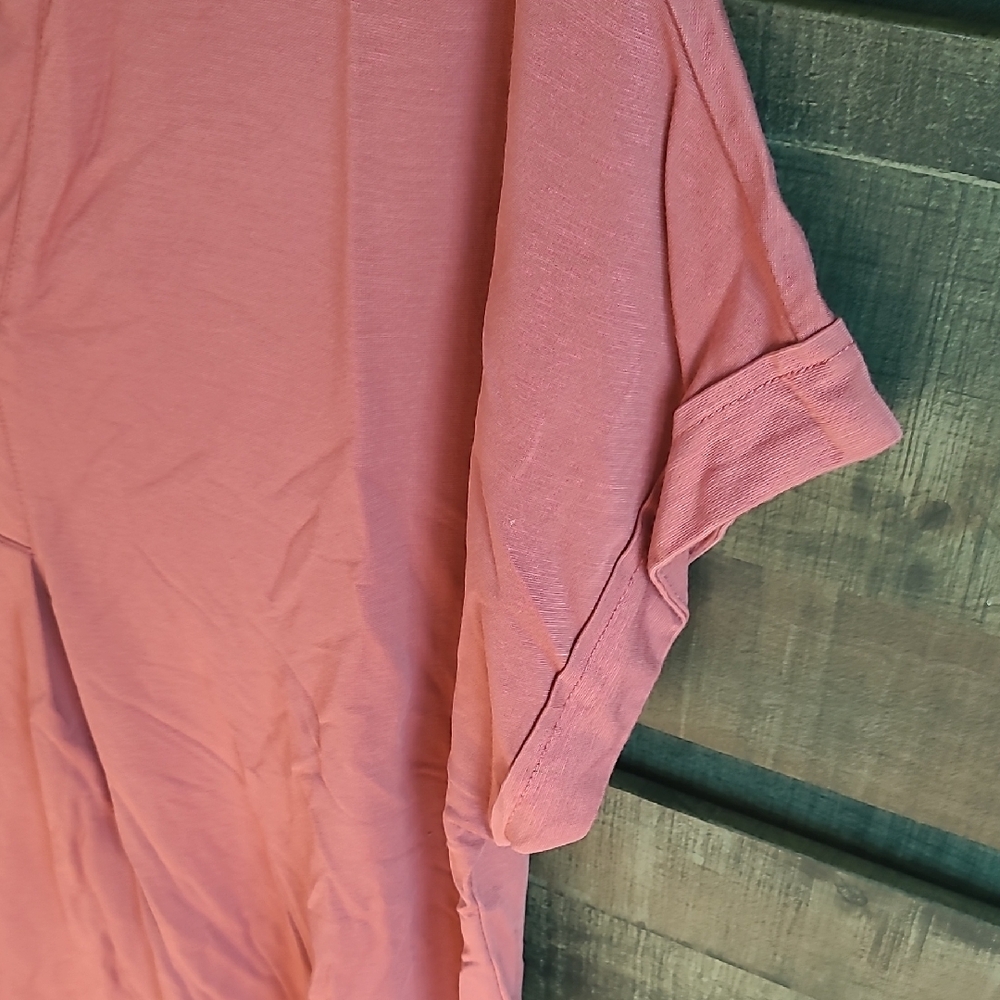 Women's Blouse - Picture 4 of 8